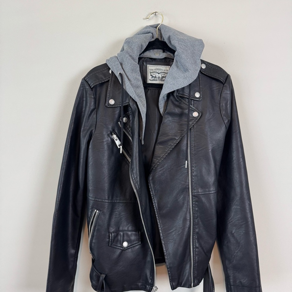 Levi’s Hoodie Faux Leather Moto Oversized Belted Jacket - Picture 8 of 12